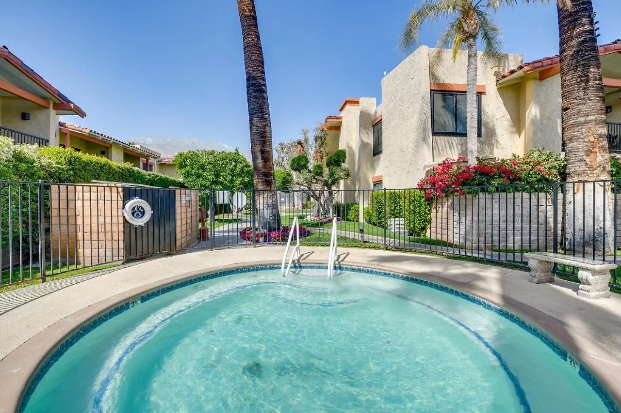 Apartmán Pet-Friendly Palm Springs Condo With Pool Access